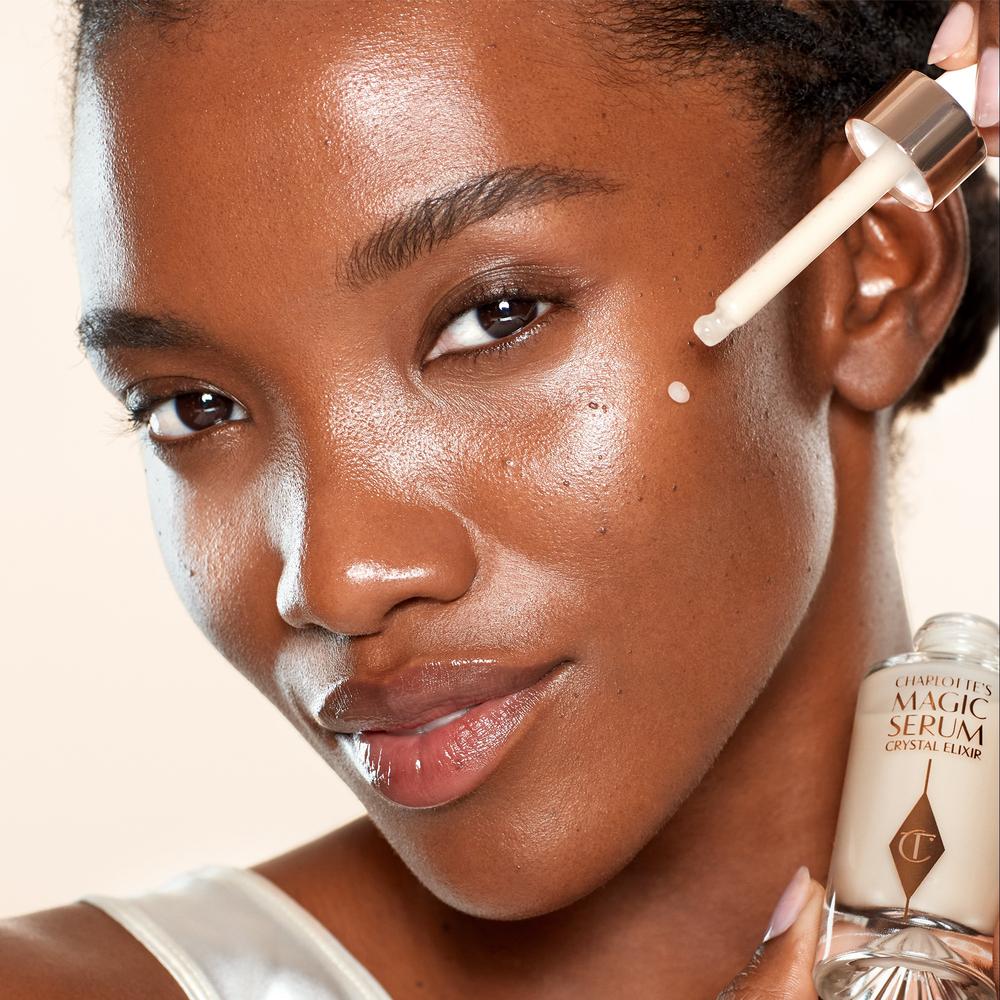CHARLOTTE'S ICONIC MAGIC SKIN + LIP SECRETS (SET DE CUIDADO FACIAL)